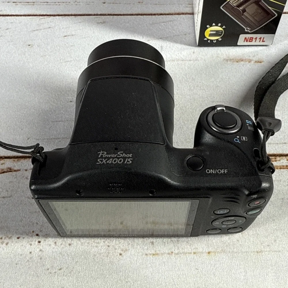 Black Canon PowerShot SX400 IS 16.0MP Digital Camera Bundle For Parts